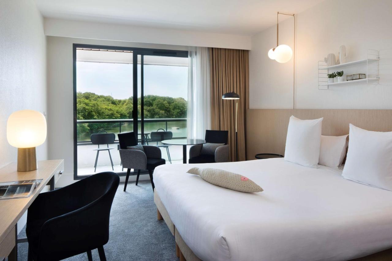Best Western Plus Hotel Les Rives Du Ter Лармор-Плаж Екстериор снимка